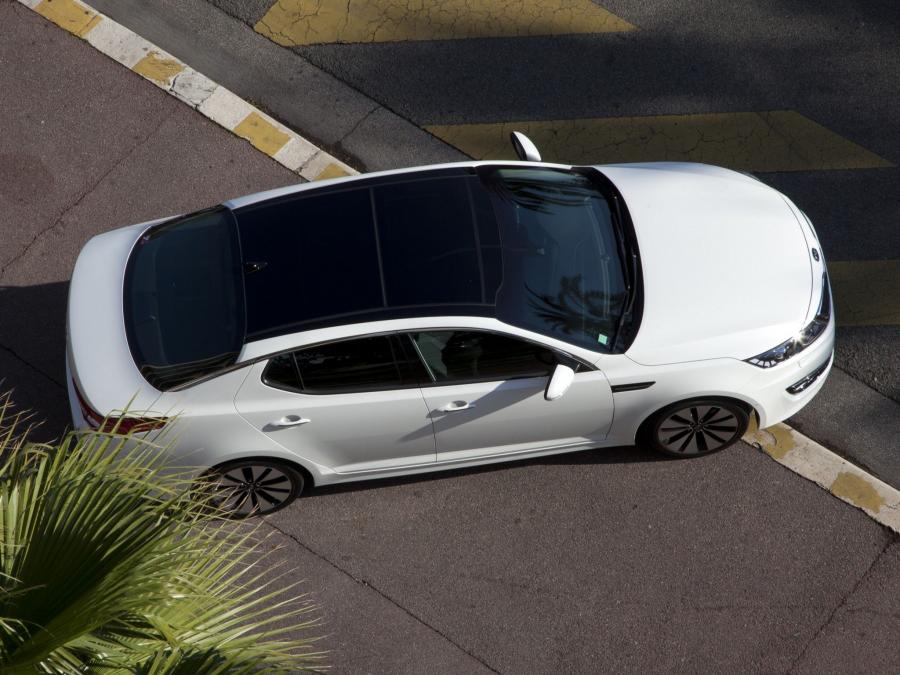  Kia Optima EcoDynamics 2011 года  (EU) (фото 10 из 33)
